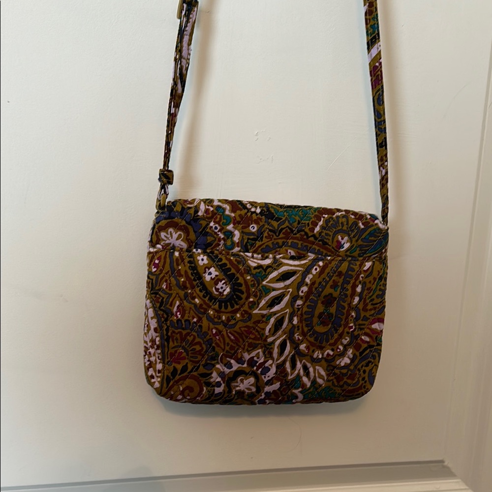 Vera Bradley Paisley Crossbody Bag - NWOT - Picture 5 of 8